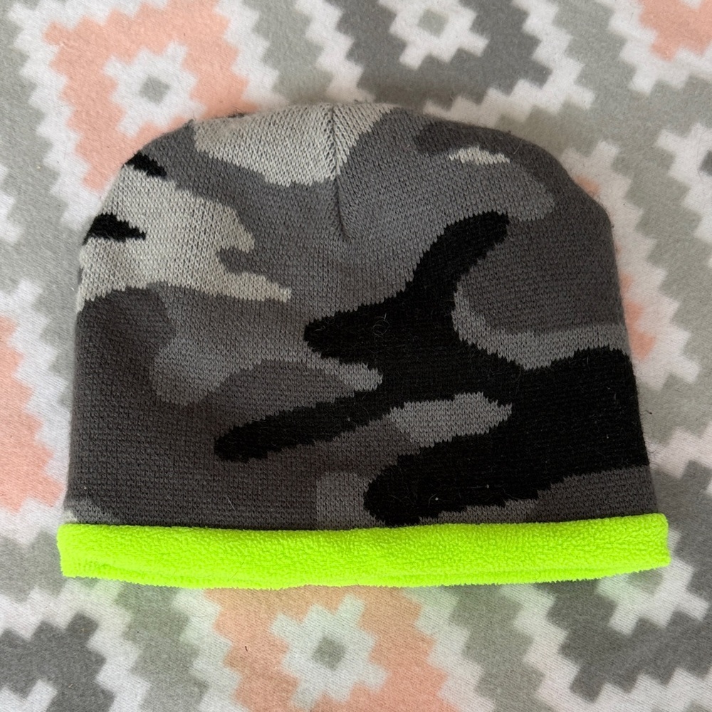 Reversible Camouflage Knit Beanie with lime green fleece lining one size unisex